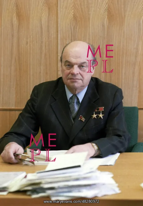 : Nikolai Basov, 1985 : Nikolai Basov, 1985