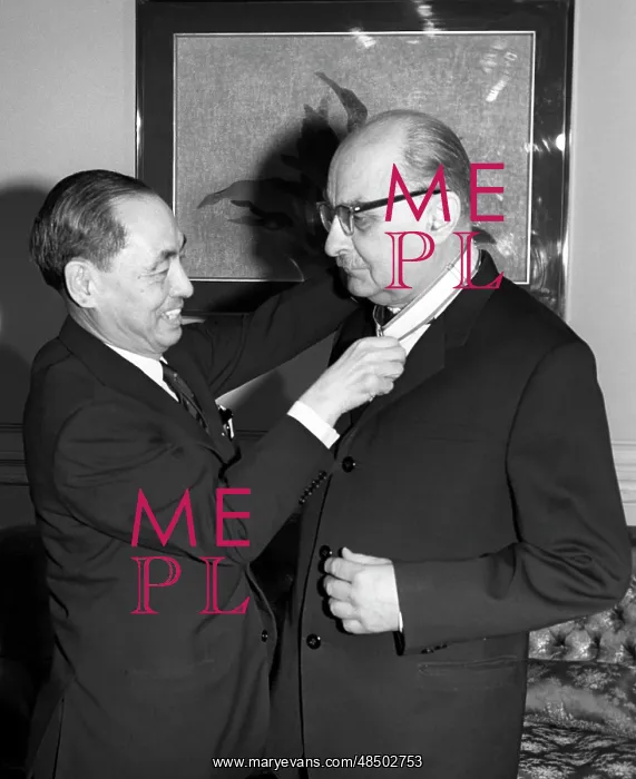 : Nikolai Konrad and Toru Nakagawa, 1969 : Nikolai Konrad and Toru Nakagawa, 1969