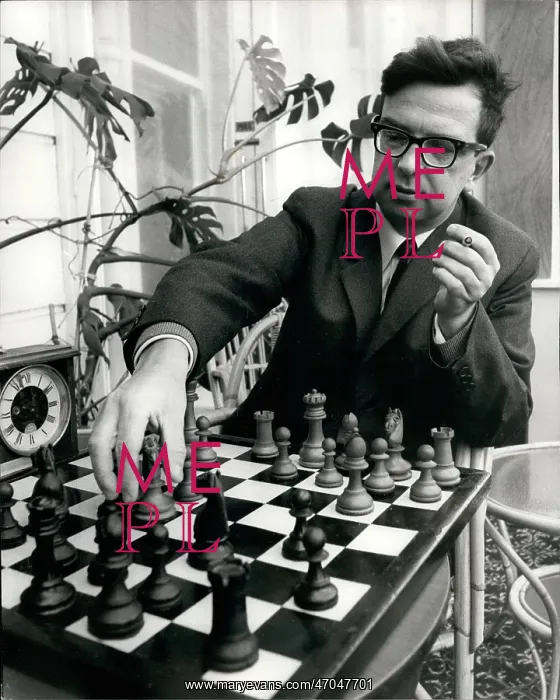 : Nikolai Krogius, Soviet player, Chess Congress, Hastings : Nikolai Krogius, Soviet player, Chess Congress, Hastings