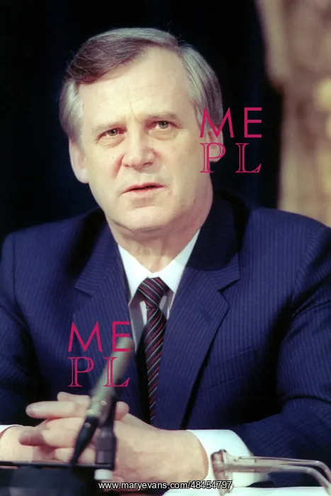 : Nikolai Ryzhkov, 1990 : Nikolai Ryzhkov, 1990