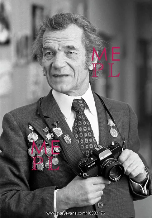 : Nikolai Sitnikov, 1990 : Nikolai Sitnikov, 1990