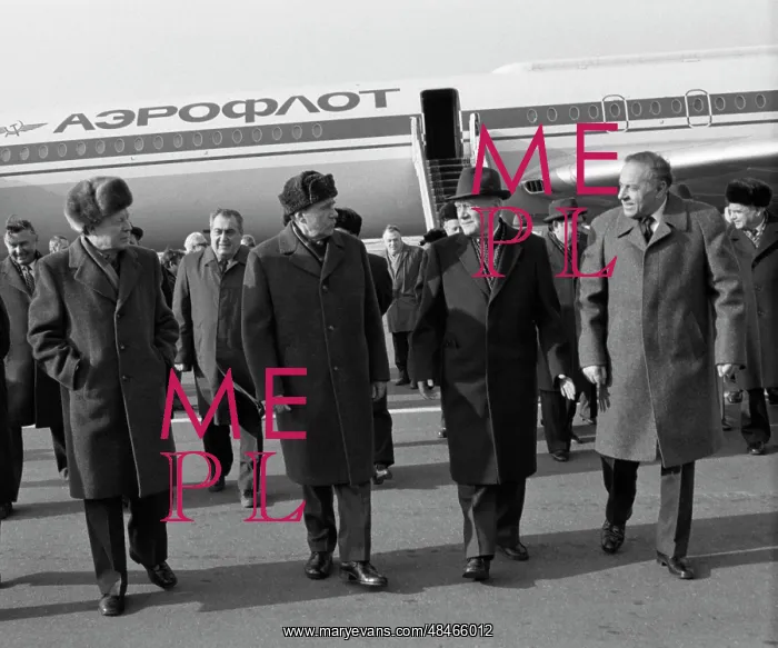 : Nikolay Tikhonov in Yugoslavia : Nikolay Tikhonov in Yugoslavia