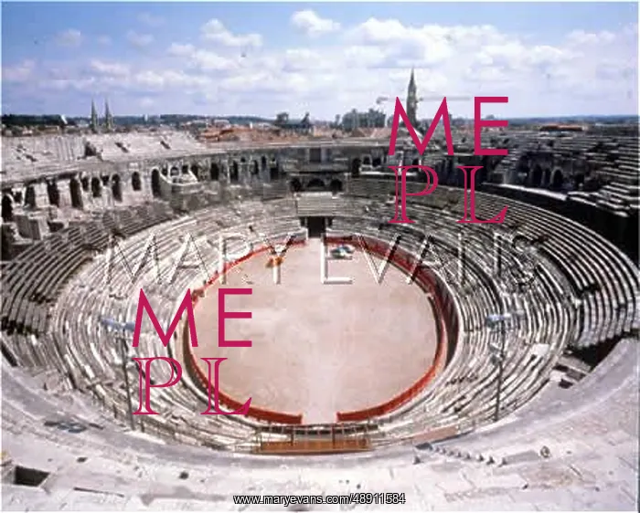 : NIMES / AMPHITHEATRE : NIMES / AMPHITHEATRE