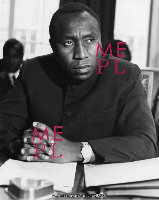 : Njorobe Mungai : Njorobe Mungai