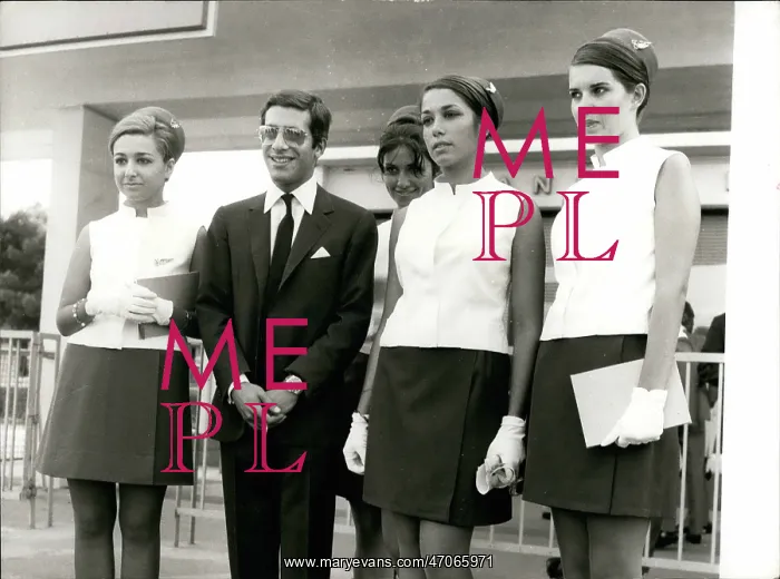 : No.3. Alexander Onassis with a group of Olympic : No.3. Alexander Onassis with a group of Olympic