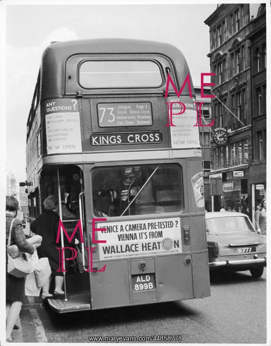: NO.73 ROUTEMASTER BUS : NO.73 ROUTEMASTER BUS