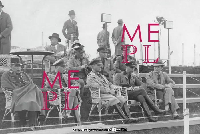 : Noble at a Stahlhelm meeting, 1930 : Noble at a Stahlhelm meeting, 1930
