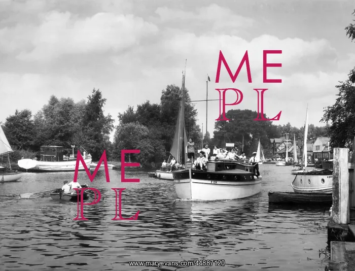 : NORFOLK BROADS : NORFOLK BROADS