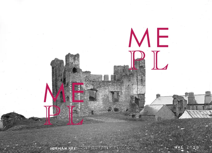 : Norman Keep, Greencastle, Co. Down : Norman Keep, Greencastle, Co. Down