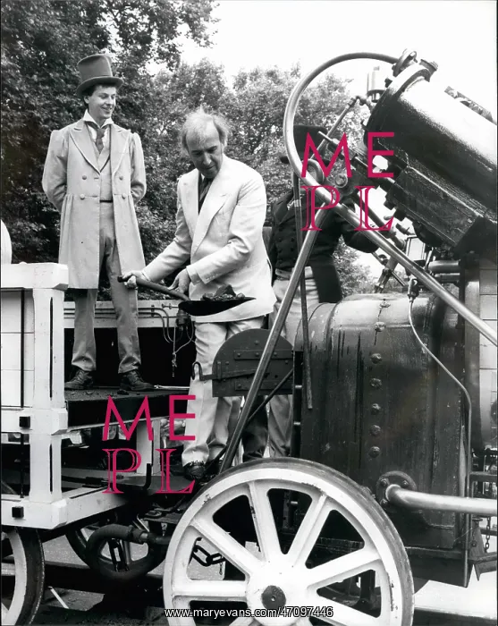 : Norman St John Stevas, Minister for the Arts, with Rocket : Norman St John Stevas, Minister for the Arts, with Rocket