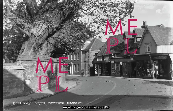 : North Street, Petworth : North Street, Petworth