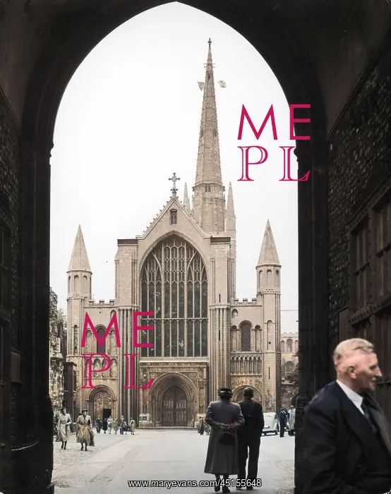 : NORWICH CATHEDRAL : NORWICH CATHEDRAL