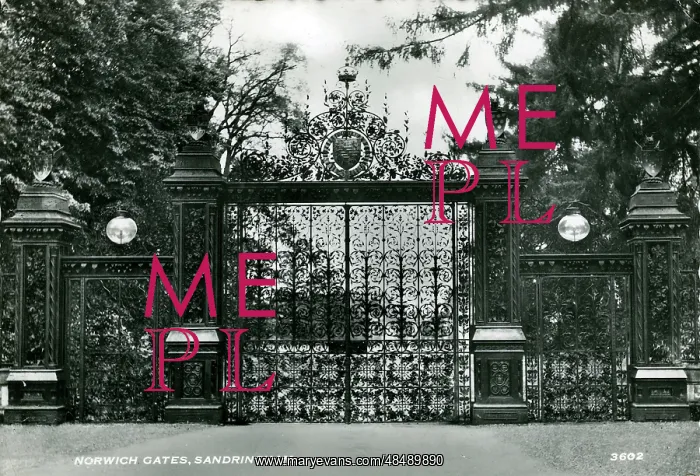 : The Norwich Gates, Sandringham, Norfolk : The Norwich Gates, Sandringham, Norfolk