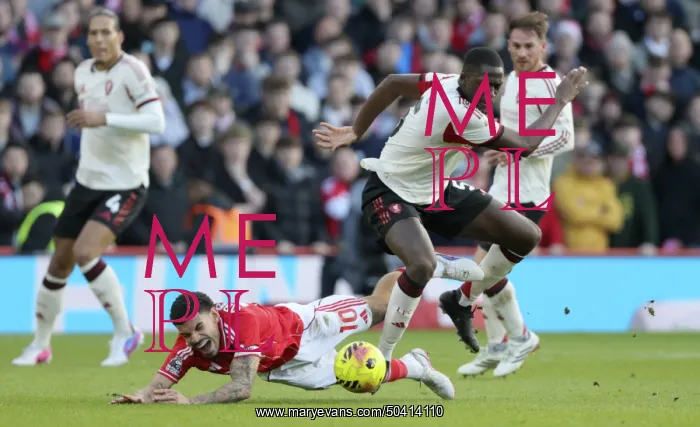 : Nottingham Forest v Liverpool - Premier League : Nottingham Forest v Liverpool - Premier League