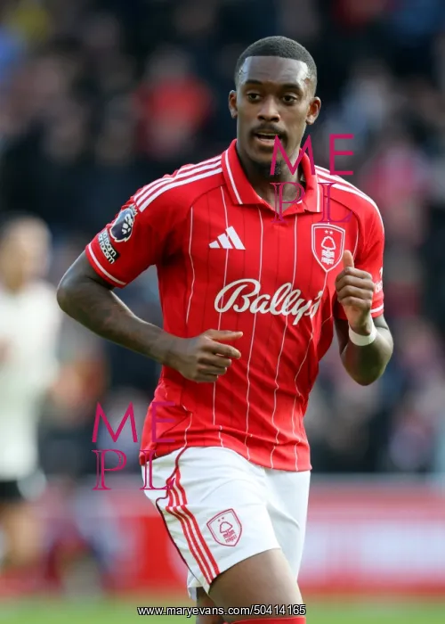 : Nottingham Forest v Liverpool - Premier League : Nottingham Forest v Liverpool - Premier League