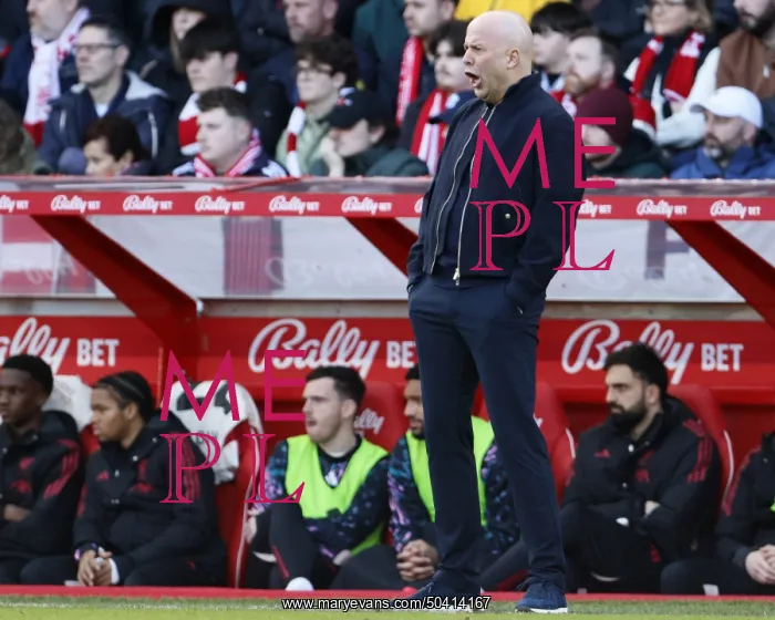 : Nottingham Forest v Liverpool - Premier League : Nottingham Forest v Liverpool - Premier League