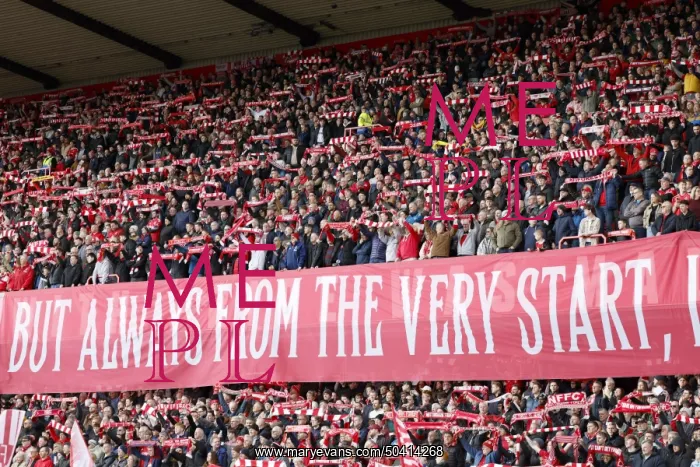 : Nottingham Forest v Liverpool - Premier League : Nottingham Forest v Liverpool - Premier League