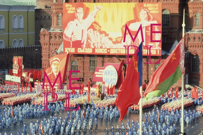 : November 7 parade in Red Square, 1980 : November 7 parade in Red Square, 1980