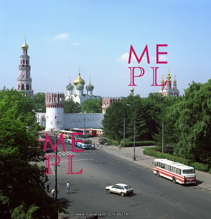 : Novodevichy Convent, 1990 : Novodevichy Convent, 1990