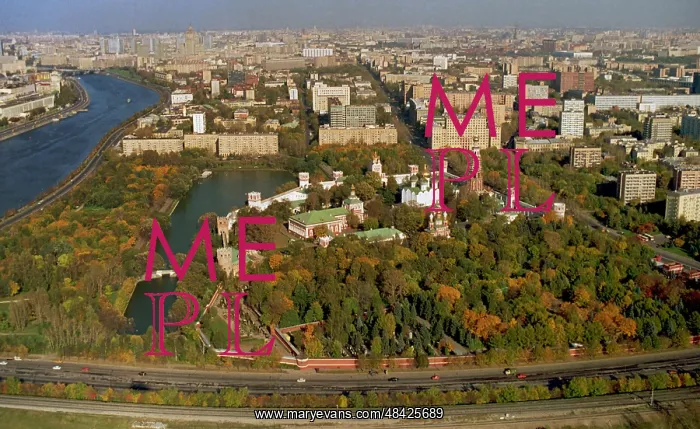 : Novodevichy Convent in Moscow, 1988 : Novodevichy Convent in Moscow, 1988