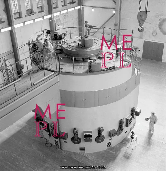 : Nuclear reactor : Nuclear reactor