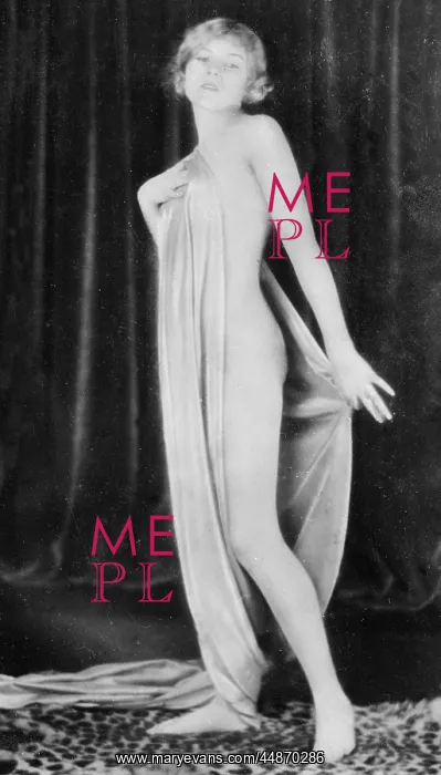 : NUDE ARTIST'S MODEL : NUDE ARTIST'S MODEL