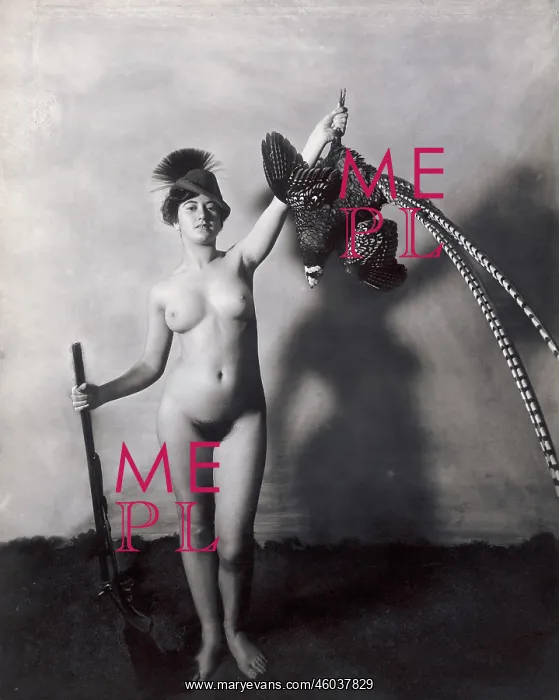 : Nude with shotgun, pheasant and Gamsbart hat : Nude with shotgun, pheasant and Gamsbart hat