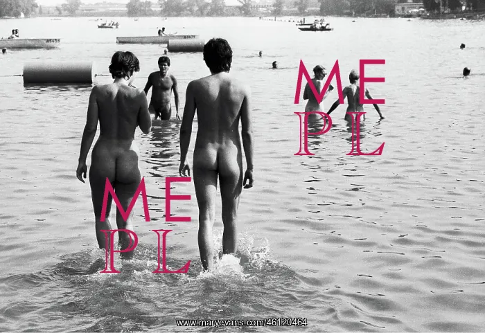  : Nudist in the Viennese Gansehaufel