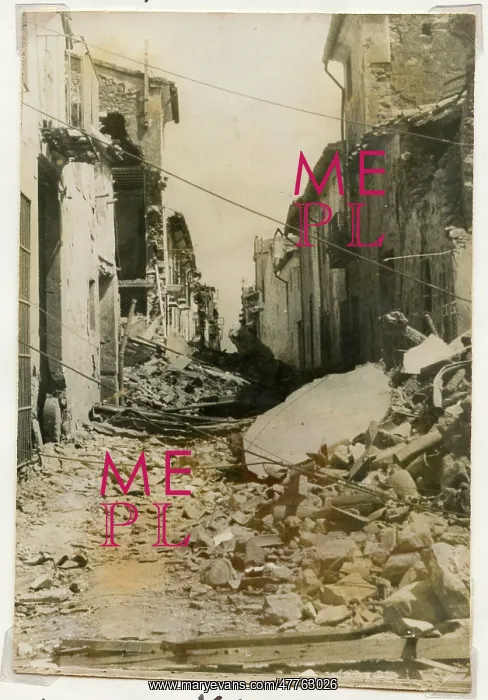 : Nules. Nules (Castellon) after bombing : Nules. Nules (Castellon) after bombing