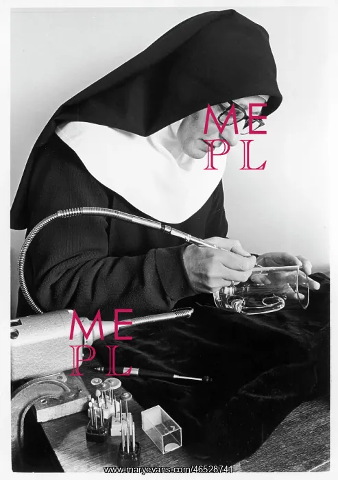 : Nun engraving glass, Poor Clares Convent : Nun engraving glass, Poor Clares Convent