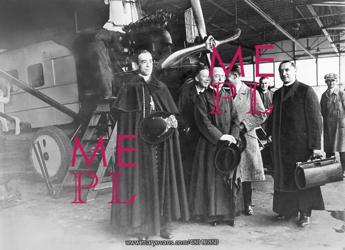 : Nuncio Eugenio Pacelli, before his departure to Breslau, 192 : Nuncio Eugenio Pacelli, before his departure to Breslau, 192