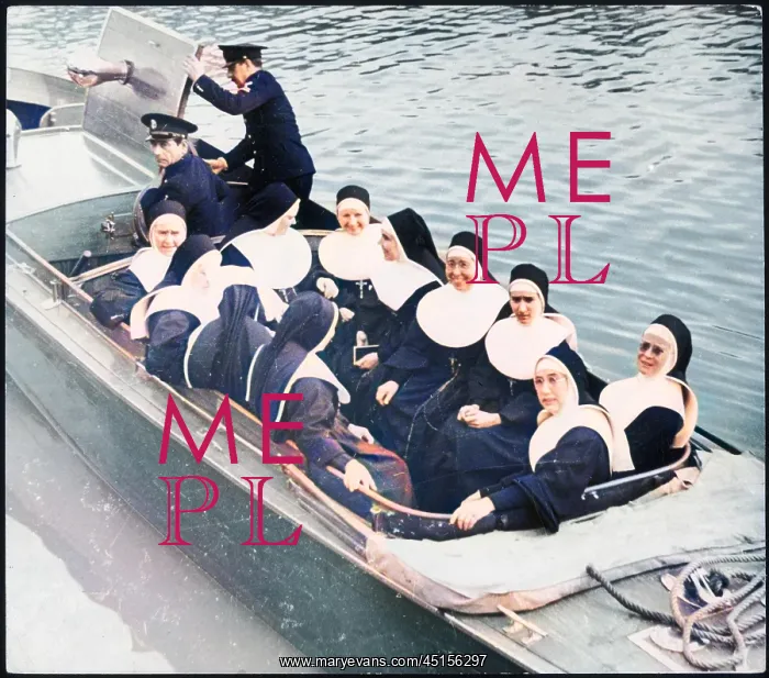 : NUNS IN BOAT : NUNS IN BOAT