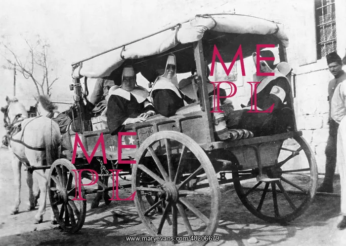 : Nuns in the First World War, 1916 : Nuns in the First World War, 1916