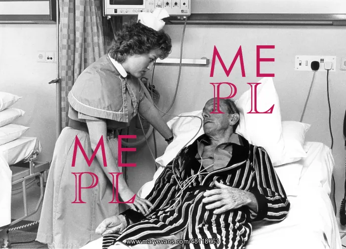 : Nurse with elderly patient : Nurse with elderly patient