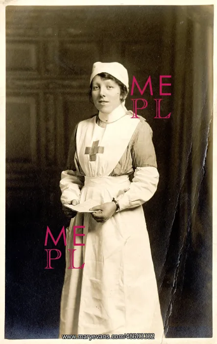 : Nurse Standing : Nurse Standing