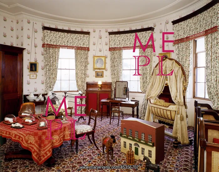 : Nursery Bedroom, Osborne House : Nursery Bedroom, Osborne House