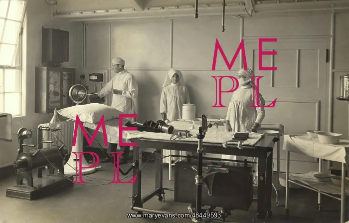 : Two nurses and a doctor in x-ray room at King : Two nurses and a doctor in x-ray room at King