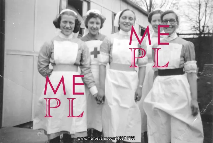 : Five nurses, Orpington : Five nurses, Orpington