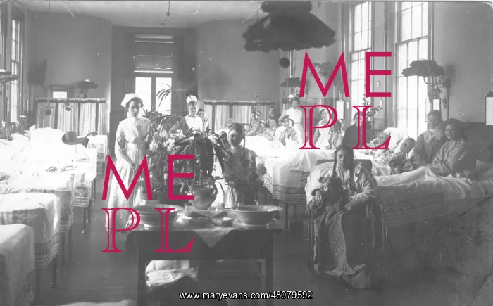 : Nurses and patients in female ward : Nurses and patients in female ward