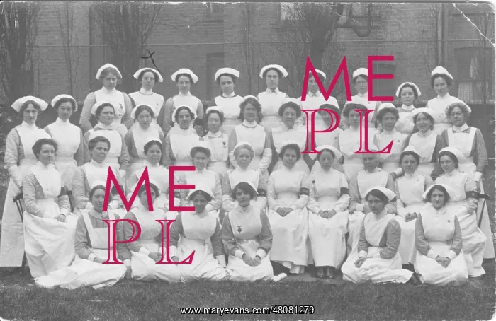 : Nurses at Training School, Clapton, London : Nurses at Training School, Clapton, London