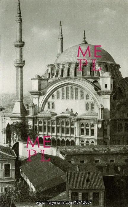 : The Nuruosmaniye Camii - Istanbul : The Nuruosmaniye Camii - Istanbul