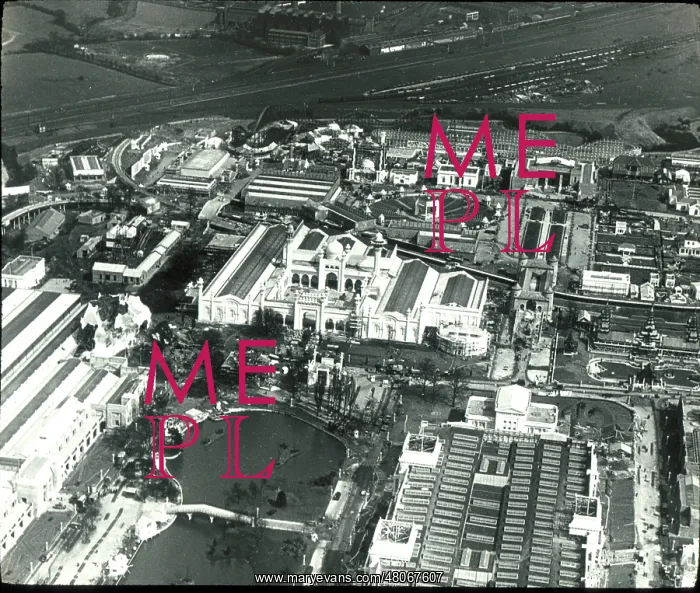 : O E Simmonds aerial view of British Empire Exhibition : O E Simmonds aerial view of British Empire Exhibition