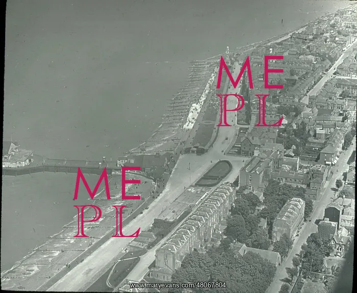 : O E Simmonds aerial view of Herne Bay Kent : O E Simmonds aerial view of Herne Bay Kent