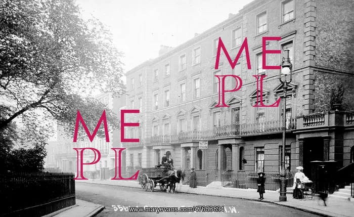 : Oakley Square, Camden, NW London
