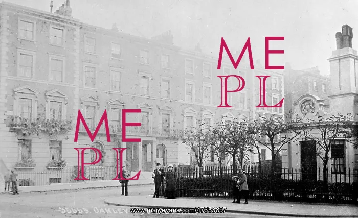  : Oakley Square, Camden, NW London