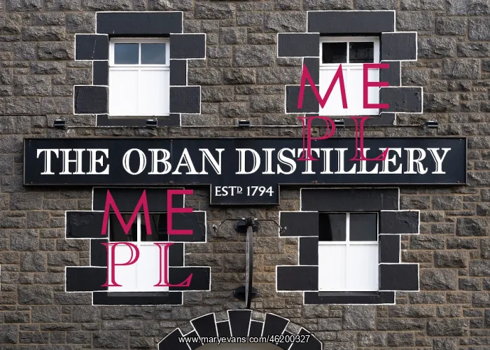 : Oban Distillery, Oban, Argyll and Bute, Scotland : Oban Distillery, Oban, Argyll and Bute, Scotland