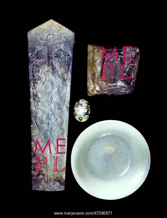 : Objects carved from nephrite jade : Objects carved from nephrite jade