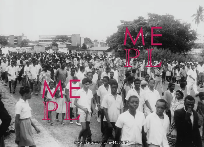 : Obote flight into exile - one of the largest demonstration : Obote flight into exile - one of the largest demonstration