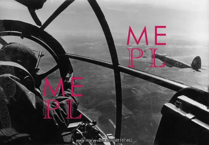 : Observers in a German warplane, 1940 : Observers in a German warplane, 1940
