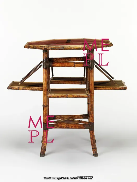 : Occasional table : Occasional table